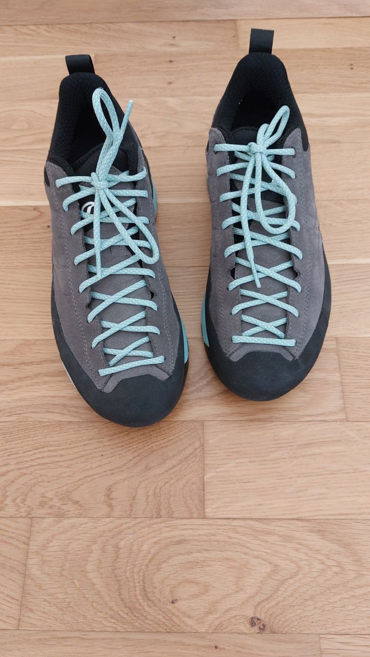 Scarpa Scarpe da donna: Trekking Schuhe Scarpa - neu – Nuovo e nell'imballaggio originale da Spiez venduto da Martebar