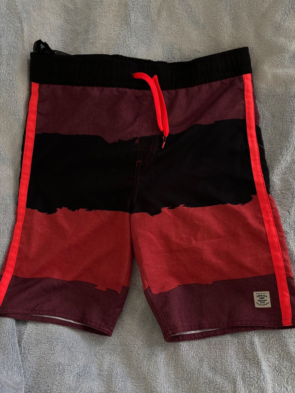 Pantalons: Badehose Grösse 164 Protest – D'occasion à Meilen par Danu_9hfp