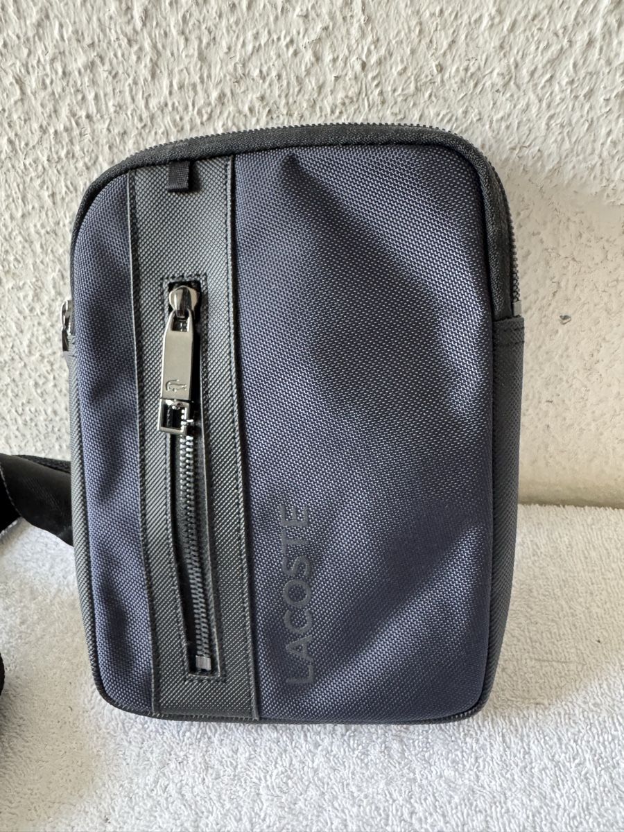 Lacoste Taschen: Lacoste Umhängetasche – Neu und originalverpackt aus Lenzburg von Meister_k 1