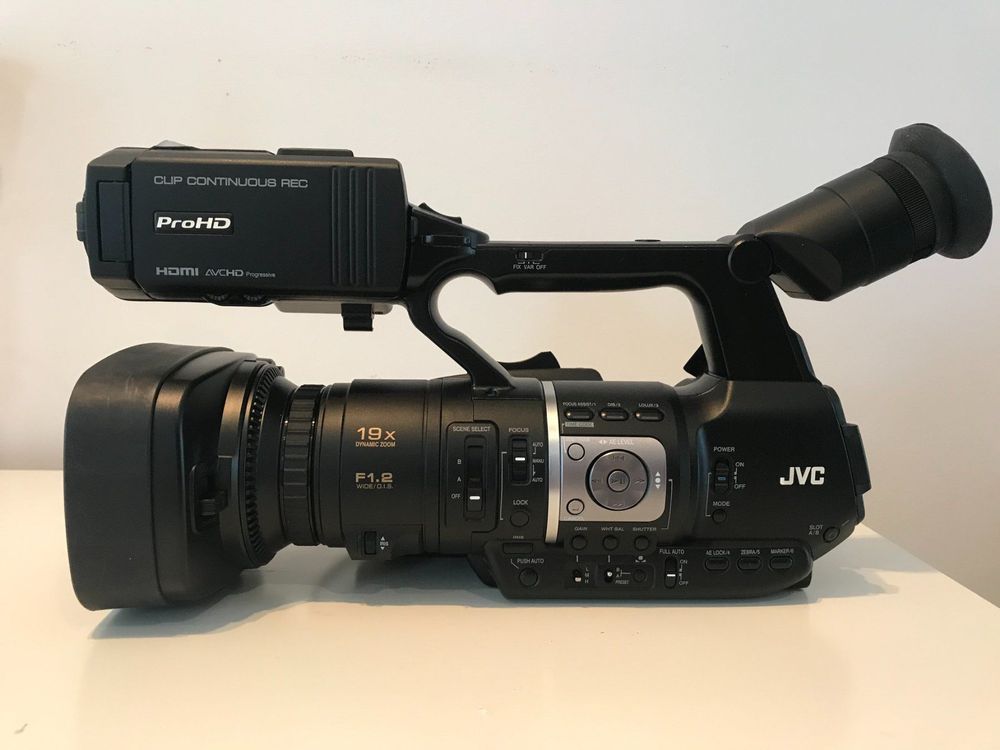 JVC Camcorder Professional Kaufen auf Ricardo