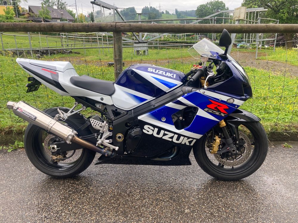 Suzuki Strada: Suzuki Gsx-r 1000 ab mfk – Usato da St. Gallen venduto da zx10r 2