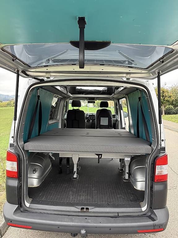 Véhicules de camping: VW T5 Camper 4Motion  – D'occasion à Schenkon par LEALAIN18 3