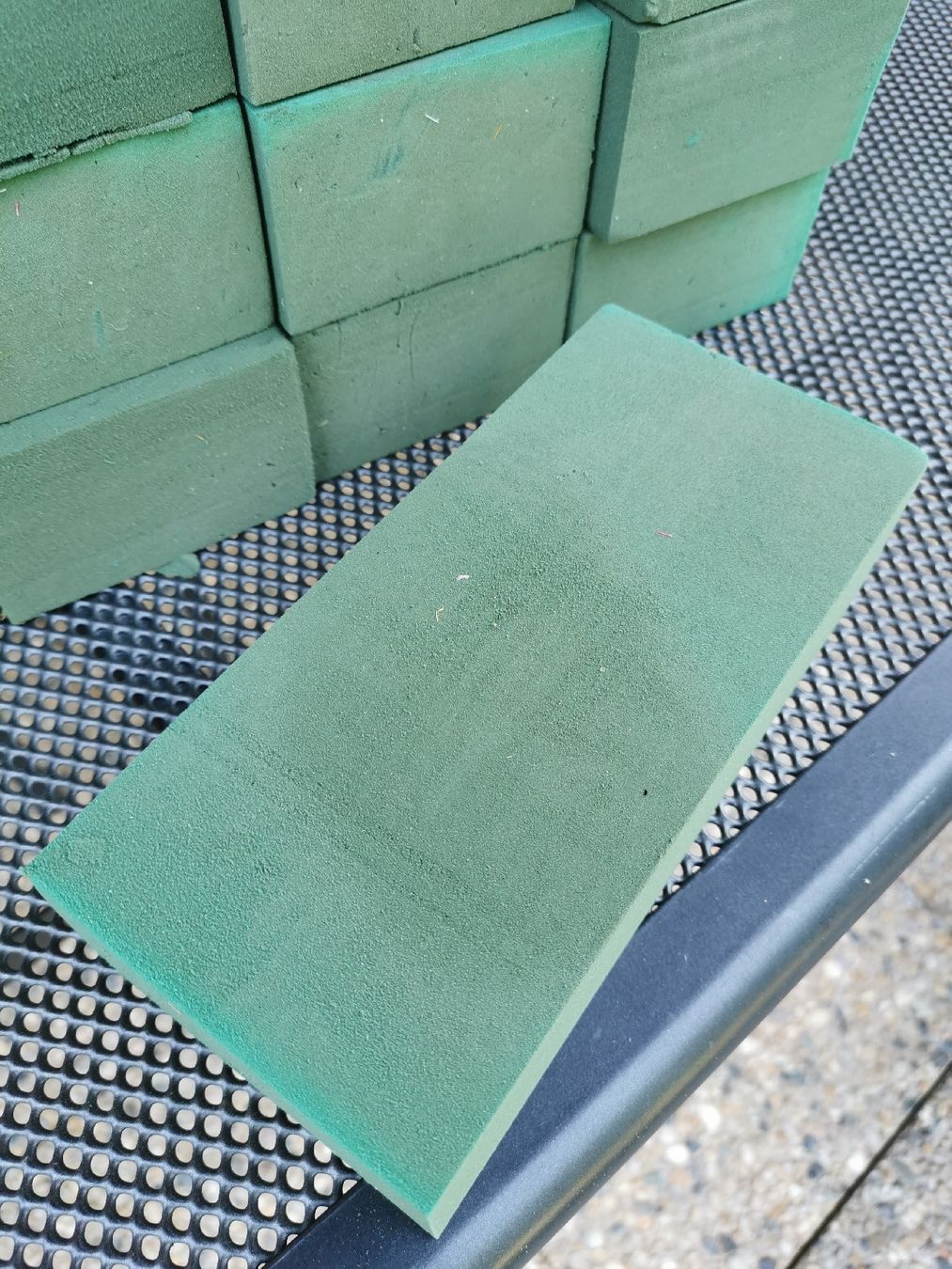 Toutes les décorations: Blocs de mousse florale verte – Neuf (Voir description) à La Tour-de-Peilz par Specter228 1