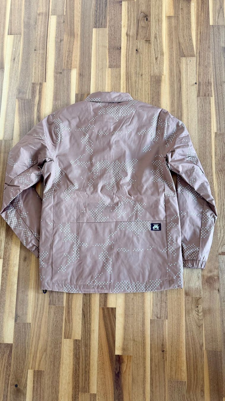 Giacche: NIKE SB ASST COACHES JACKET ALE BROWN – Usato da Schlieren venduto da coolgearonly 5