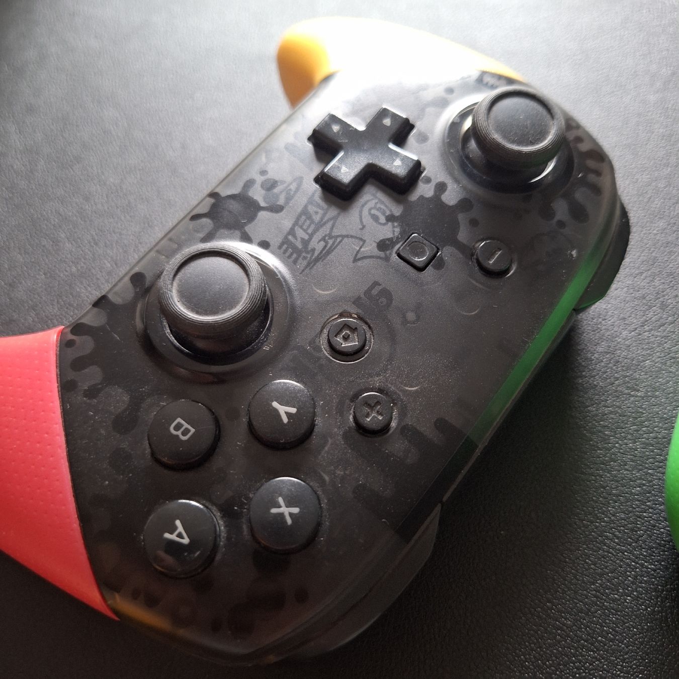 Nintendo Controller: Switch Pro Controller - Splatoon 2 Edition – Gebraucht aus Biel/Bienne von Seyran 4