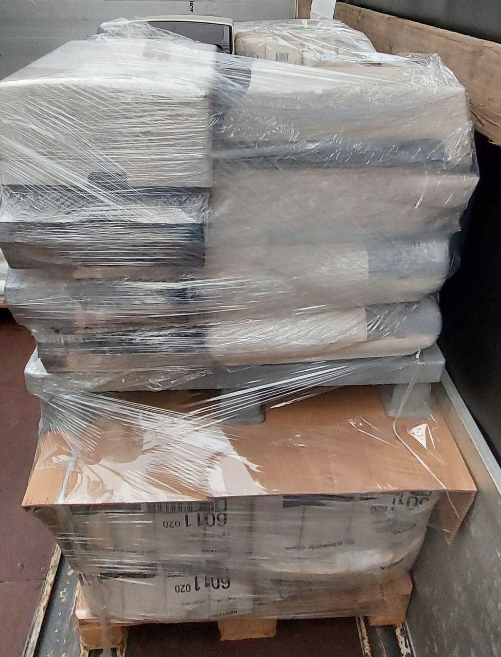 Portasciugamani: 15 Handtuchspender inkl. Papierhandtücher 1Palett – Nuovo (secondo la descrizione) da Künten venduto da Soku3 4