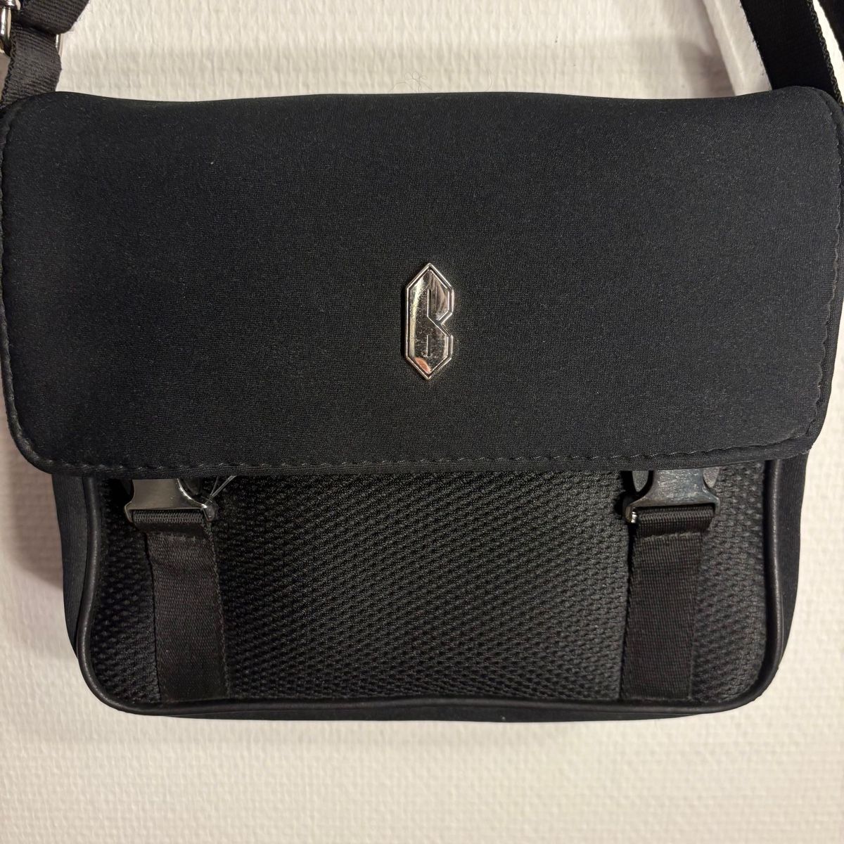 Borse: 6PM Bag (Black) – Nuovo (secondo la descrizione) da Bern venduto da gia_jqj7 1