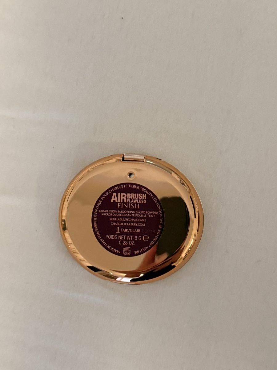 Charlotte Tilbury Make-up: Charlotte Tilbury Foundation & Puder Set – Usato da Dietlikon venduto da lizz.yy 2