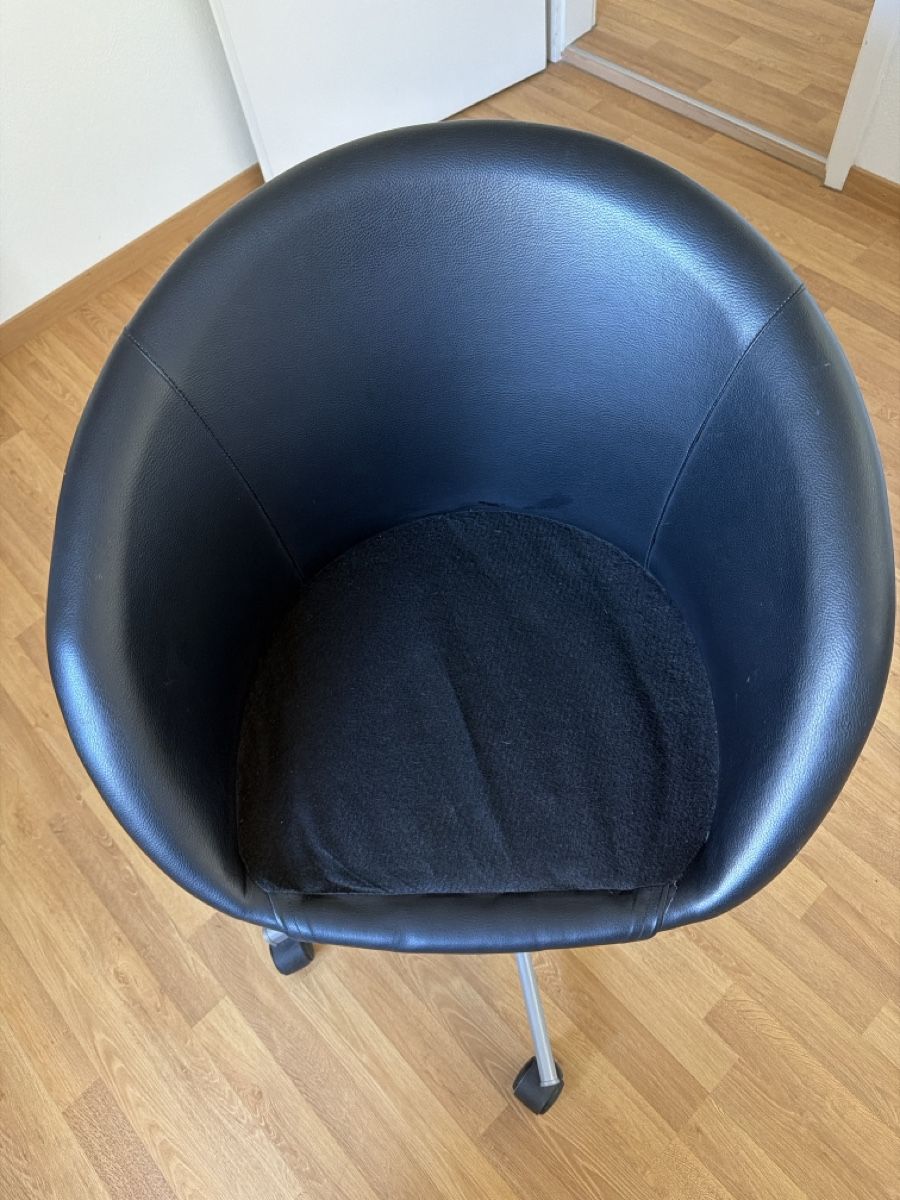 Sessel: Sessel – Gebraucht aus zürich von may_yj9f 1