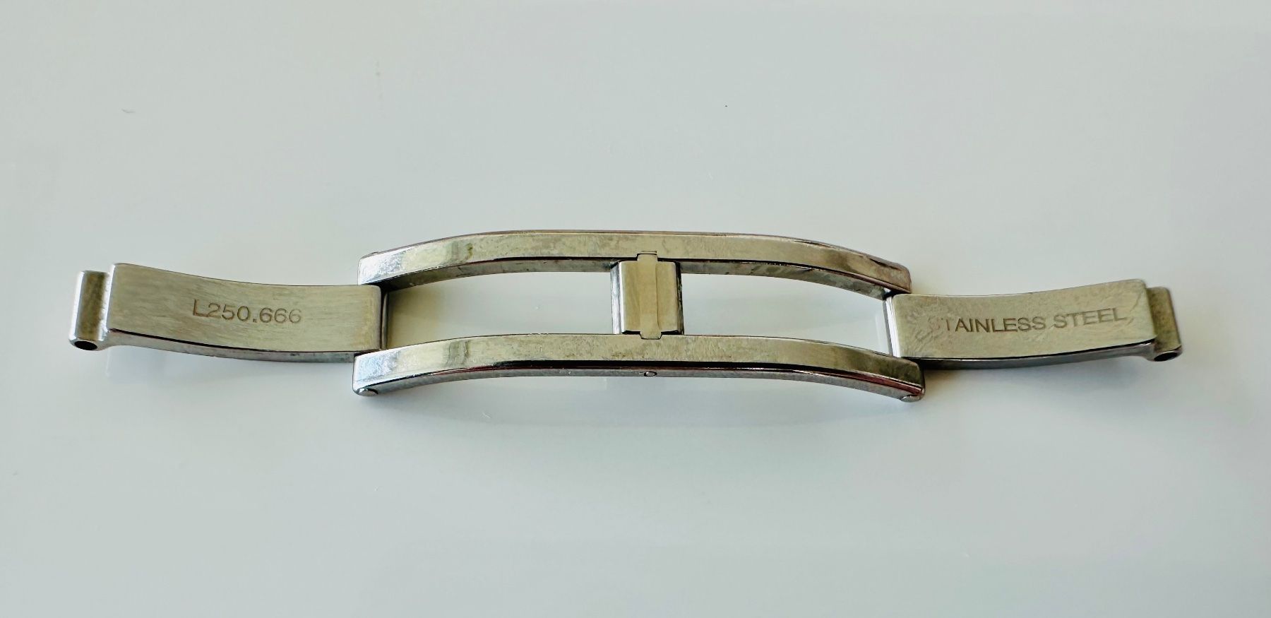 Tissot Orologi: TISSOT - FERMOIR L250.666 Chromé  - NEUF – Nuovo (secondo la descrizione) da Conthey venduto da advisia 5