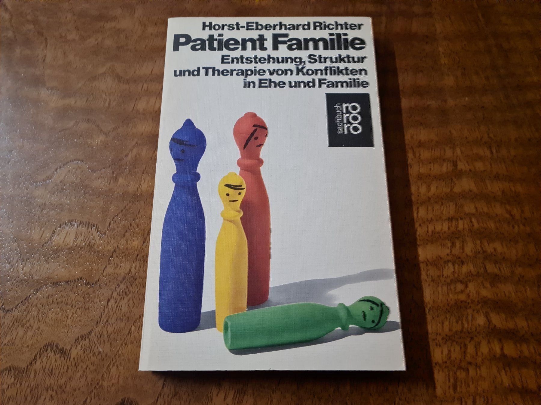 Libri: Patient Familie – Usato da Erstfeld venduto da Uhu1980