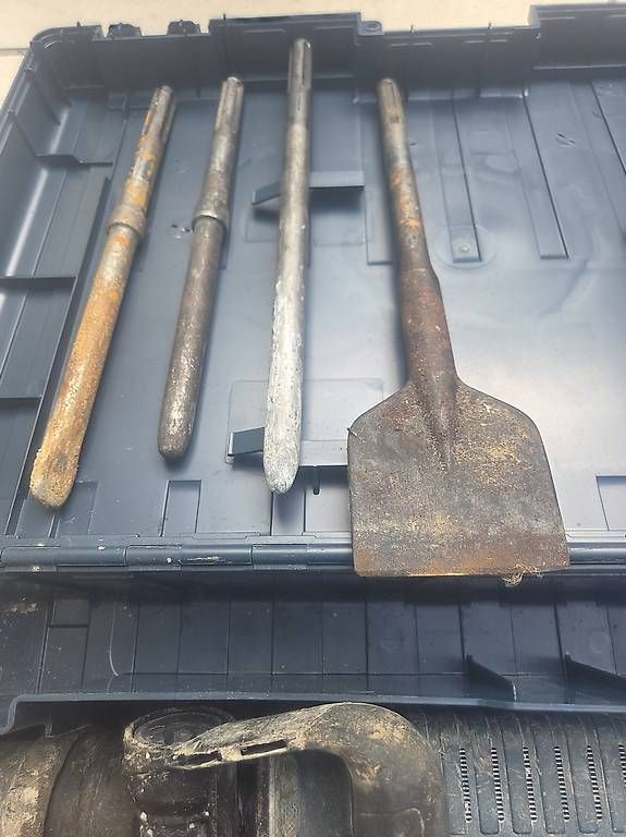 Bohrmaschinen: Bosch Spitzhammer – Gebraucht aus Oberbipp von Hase1312 3