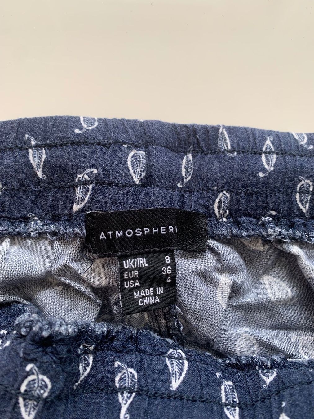 Hosen: Blaue Stoffhose – Gebraucht aus Hinwil von liviipivii 1