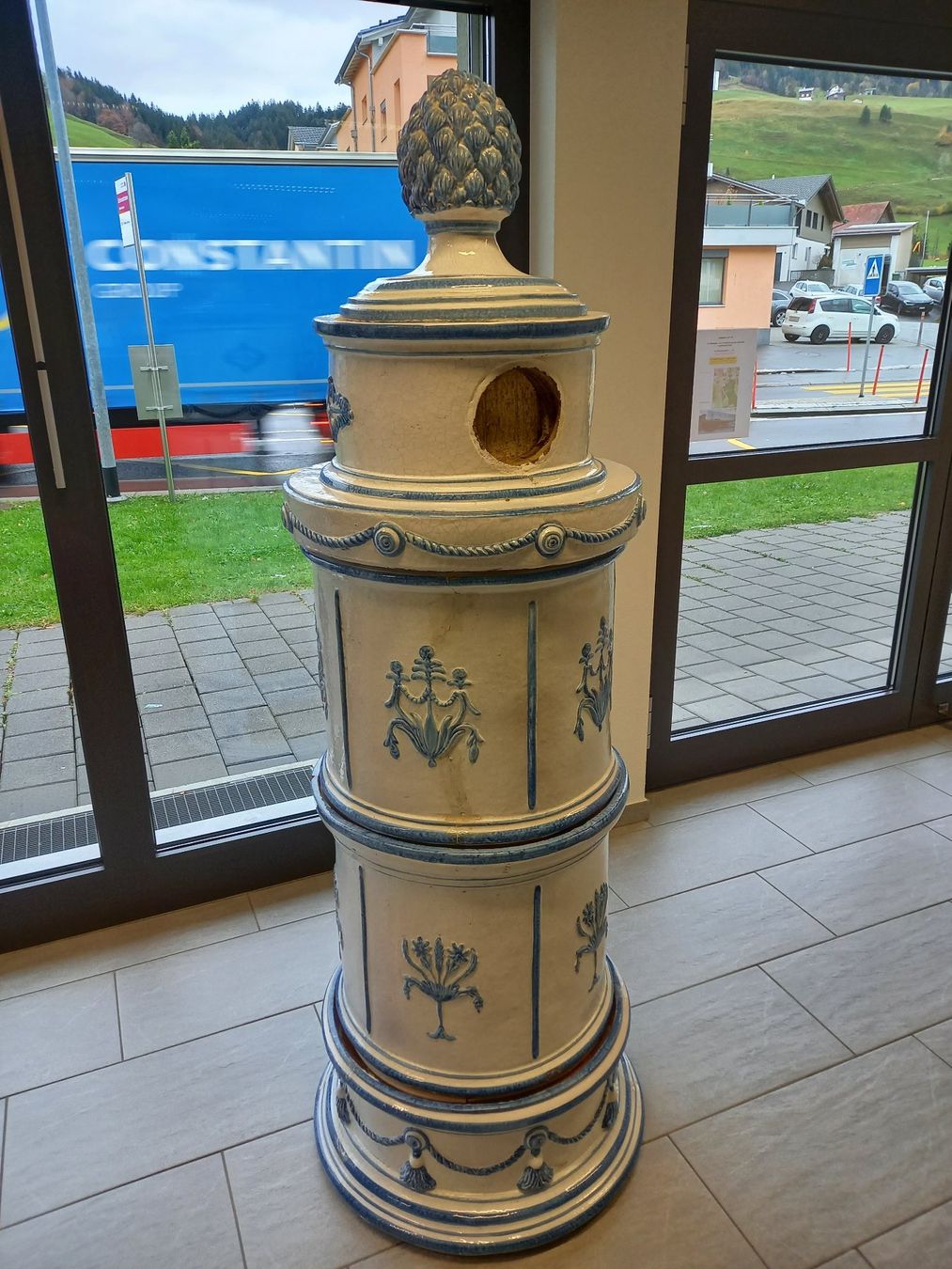 Altri mobili d'antiquariato: Antiker Zimmerofen – Usato da Rothenthurm venduto da inf_l6tn 1