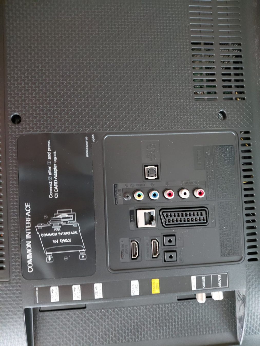 Samsung Fernseher: Samsung TV UE32H6270SS – Neu (gemäss Beschreibung) aus Unterägeri von tinixa96 5