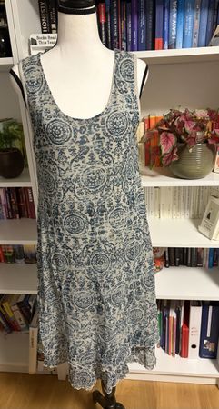 NILE Damenkleid Gr. M – Baumwolle & Viskose 