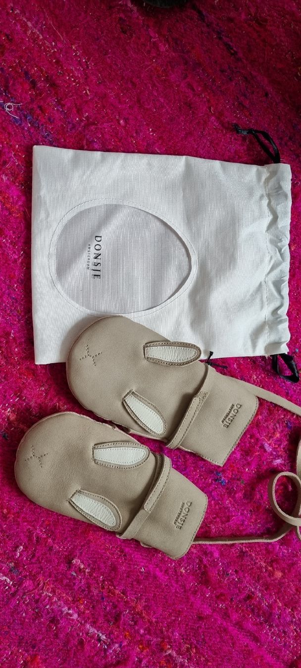 Gants: Donsje Handschuhe 5-6 Jahre – D'occasion à Bad Zurzach par Mfritzli