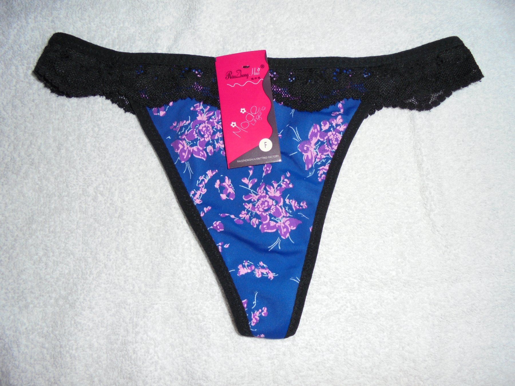 Altra biancheria intima: 2 X TANGA GRÖSSE S – Nuovo (secondo la descrizione) da Aarau Rohr venduto da PinkSchwein 2