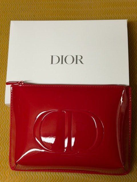 Dior Kosmetikkoffer: Trousse de maquillage Dior – Neu und originalverpackt aus fey von Caductilometre