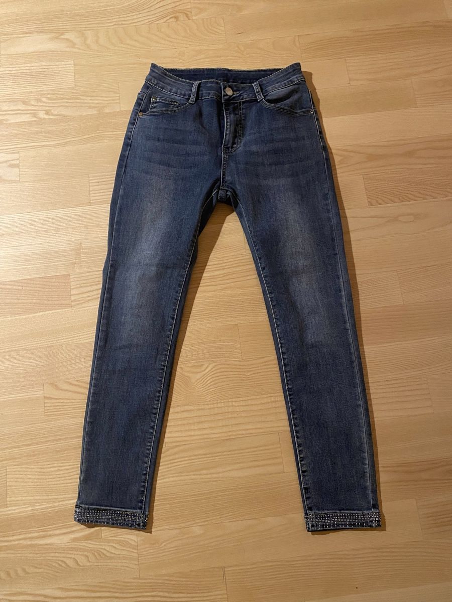 Jeans: Hosen Grösse 36 – Gebraucht aus Stallikon von shop100