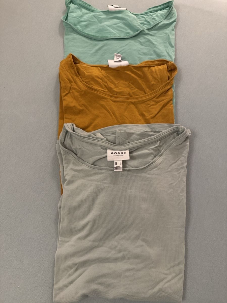 Vero Moda T-Shirts: Vero Moda Tshirt – Gebraucht aus Zürich von starsz