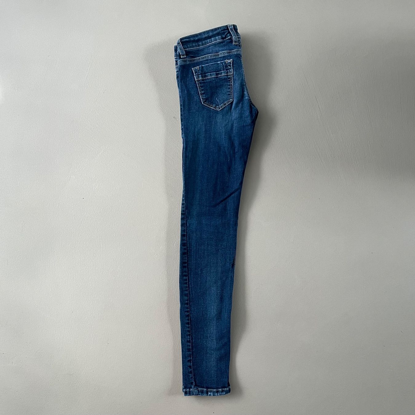 Benetton Jeans: BENETTON Skinny Jeans 💙 – Gebraucht aus Zürich von ClosetQueen 2