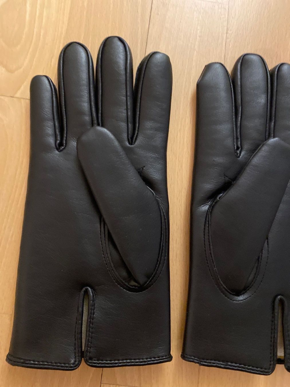 Altri accessori da uomo: Tolle Kunstleder Handschuhe – Usato da Abtwil SG venduto da ale2002 2