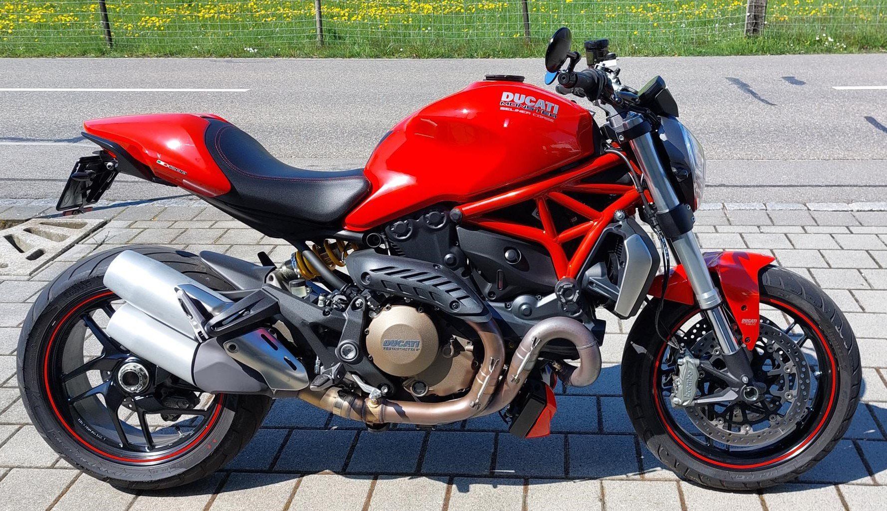 Ducati Strada: Ducati Monster 1200 ABS – Usato da Wangen SZ venduto da Mstrebel