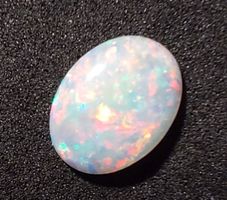 Weissopal Cabochon 0.60ct