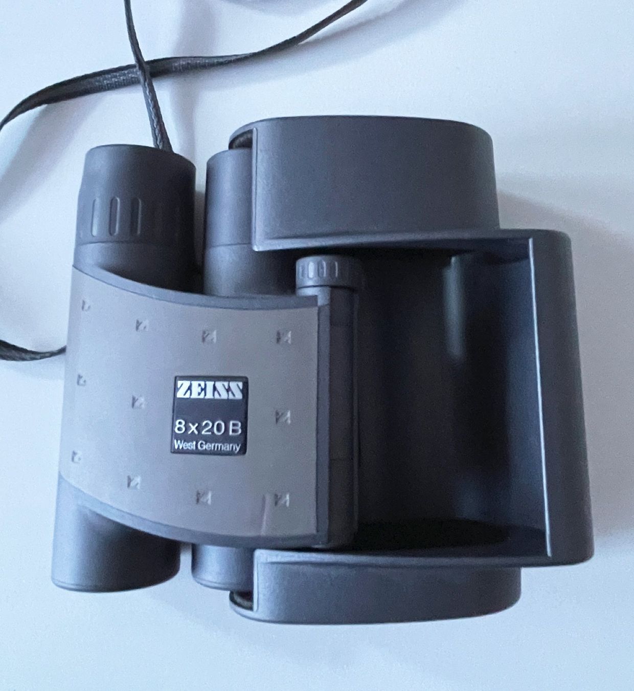 Zeiss Binocoli: Zeiss 8x20B - Kompaktfernglas - top Optik – Usato da Chur venduto da elifor 7