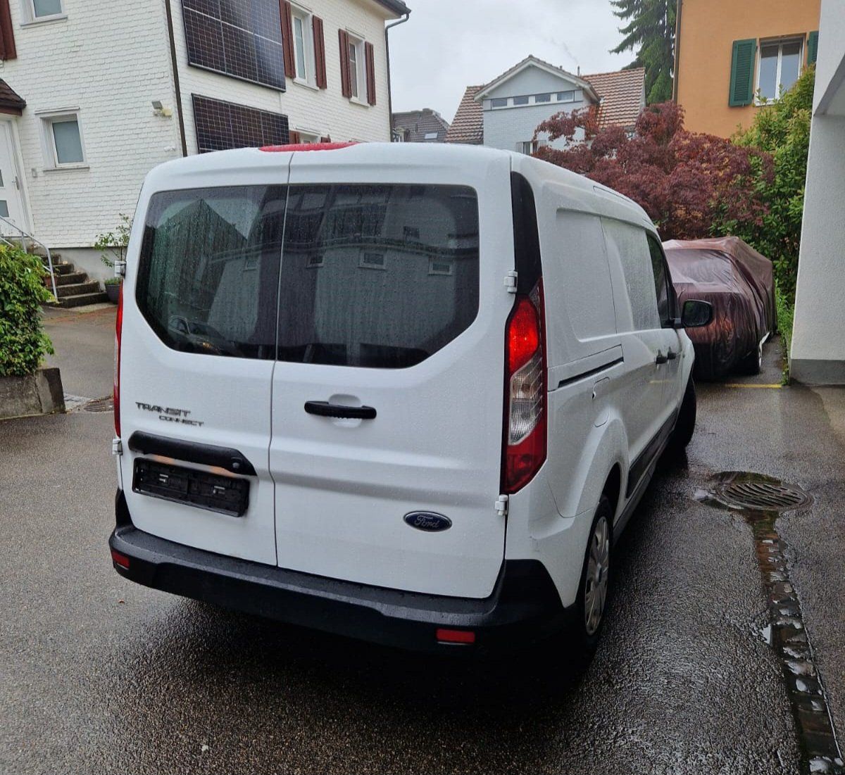 Ford Nutzfahrzeuge: Ford Tranzit Connect 1.5 Diesel – Gebraucht aus St.Gallen von Nele23 7
