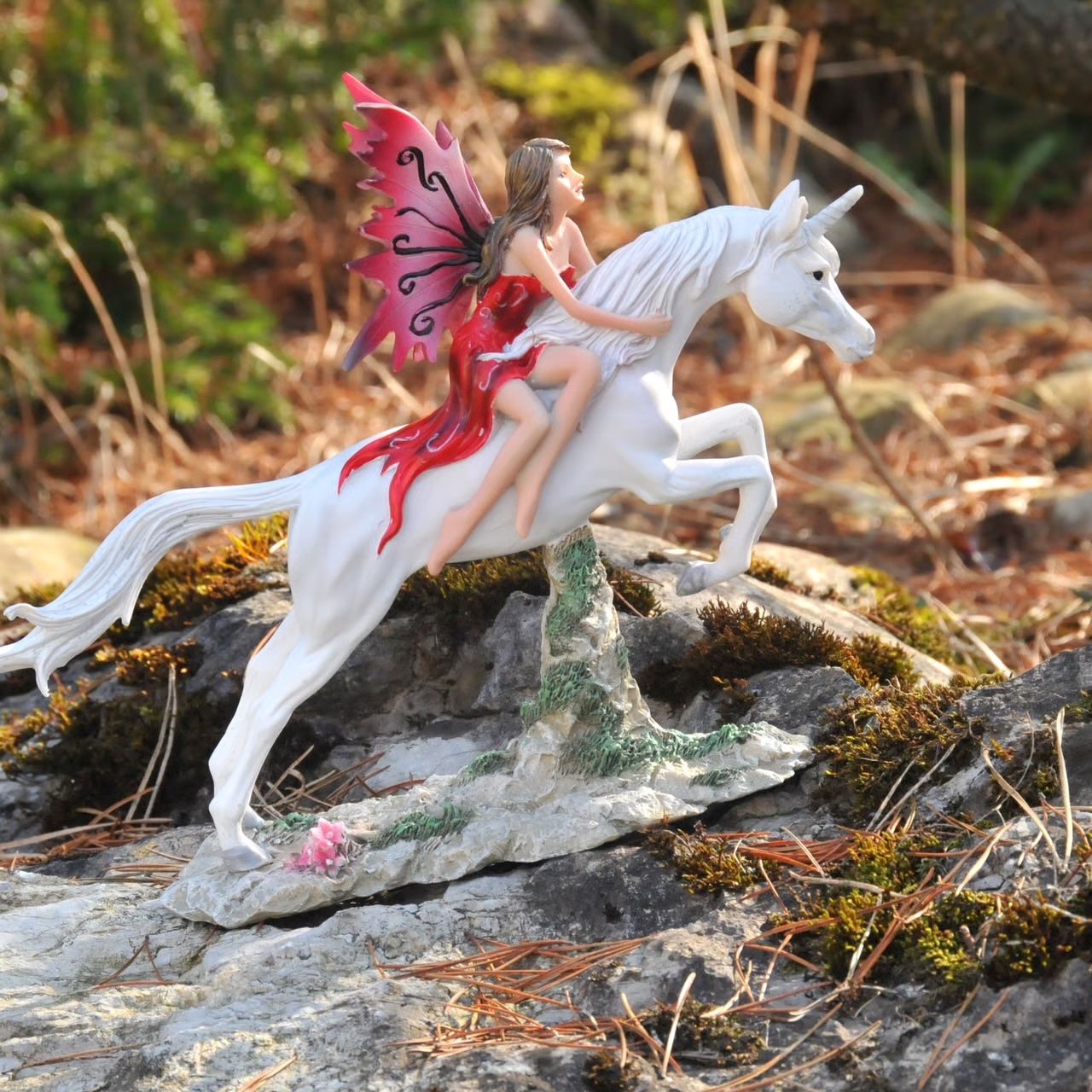 Statuette: Märchenfee auf springendem Einhorn - rot – Nuovo e nell'imballaggio originale da Menzingen venduto da fairy123 5