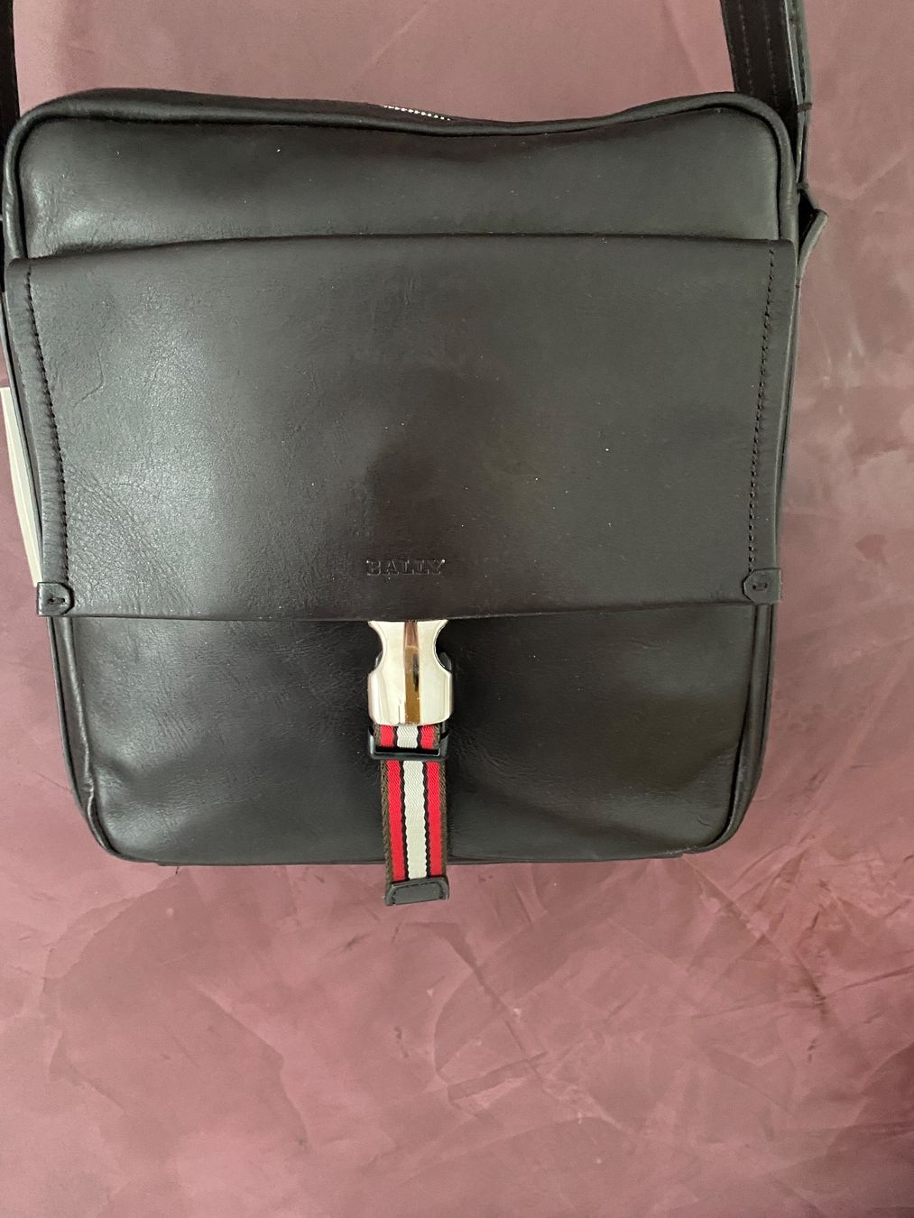 Bally Valigie & Borse: Bally Umhängetasche braun – Nuovo e nell'imballaggio originale da Volketswil venduto da praxis12 1