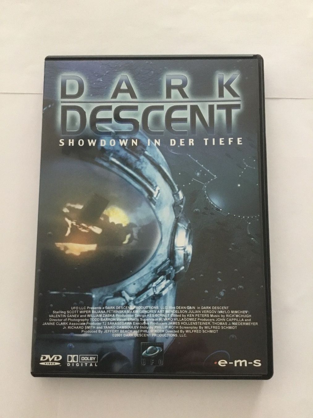 Tutti i DVDs: Dark Descent dvd – Nuovo (secondo la descrizione) da Blauen venduto da sternchen66