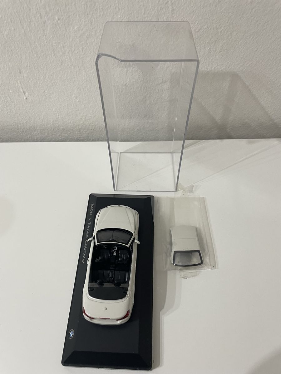 BMW Modellini d'auto: Bmw 4 Cabriolet 1/43  – Usato da Paradiso venduto da jovica1987 3
