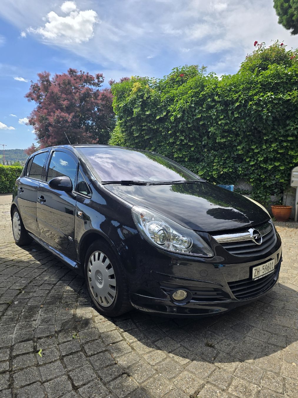 Opel Automobili: Opel Corsa D 1.4  – Nuovo (secondo la descrizione) da Dänikon ZH venduto da tia_n6xw