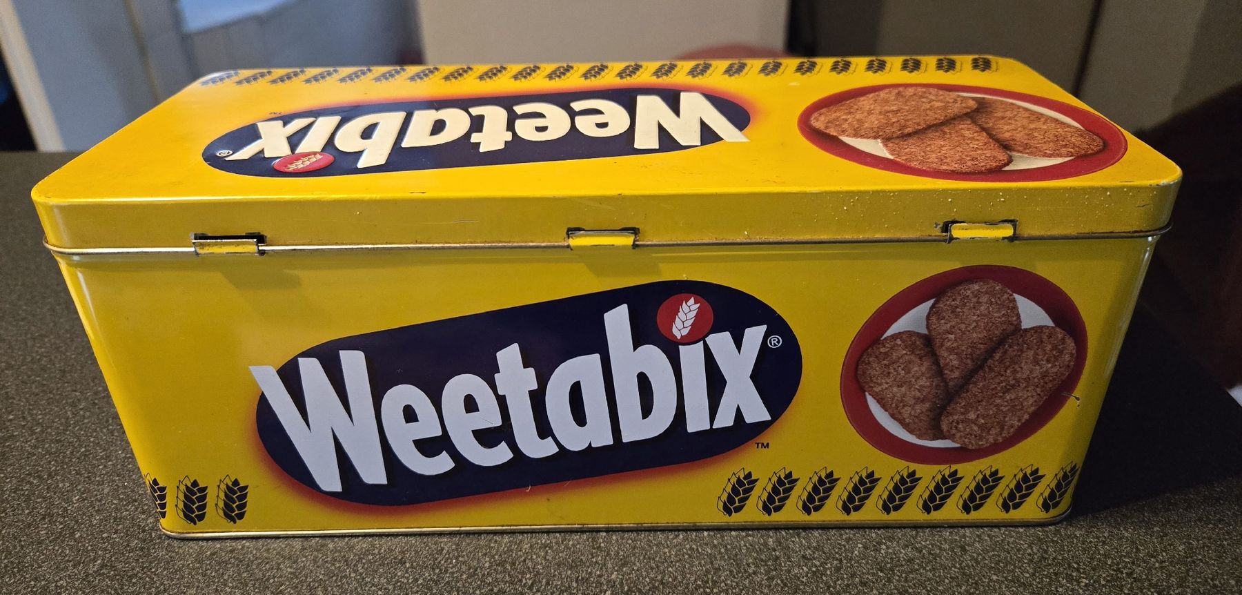 Barattoli: weetabix box vintage – Usato da Montet (Broye) venduto da CandiceD 3