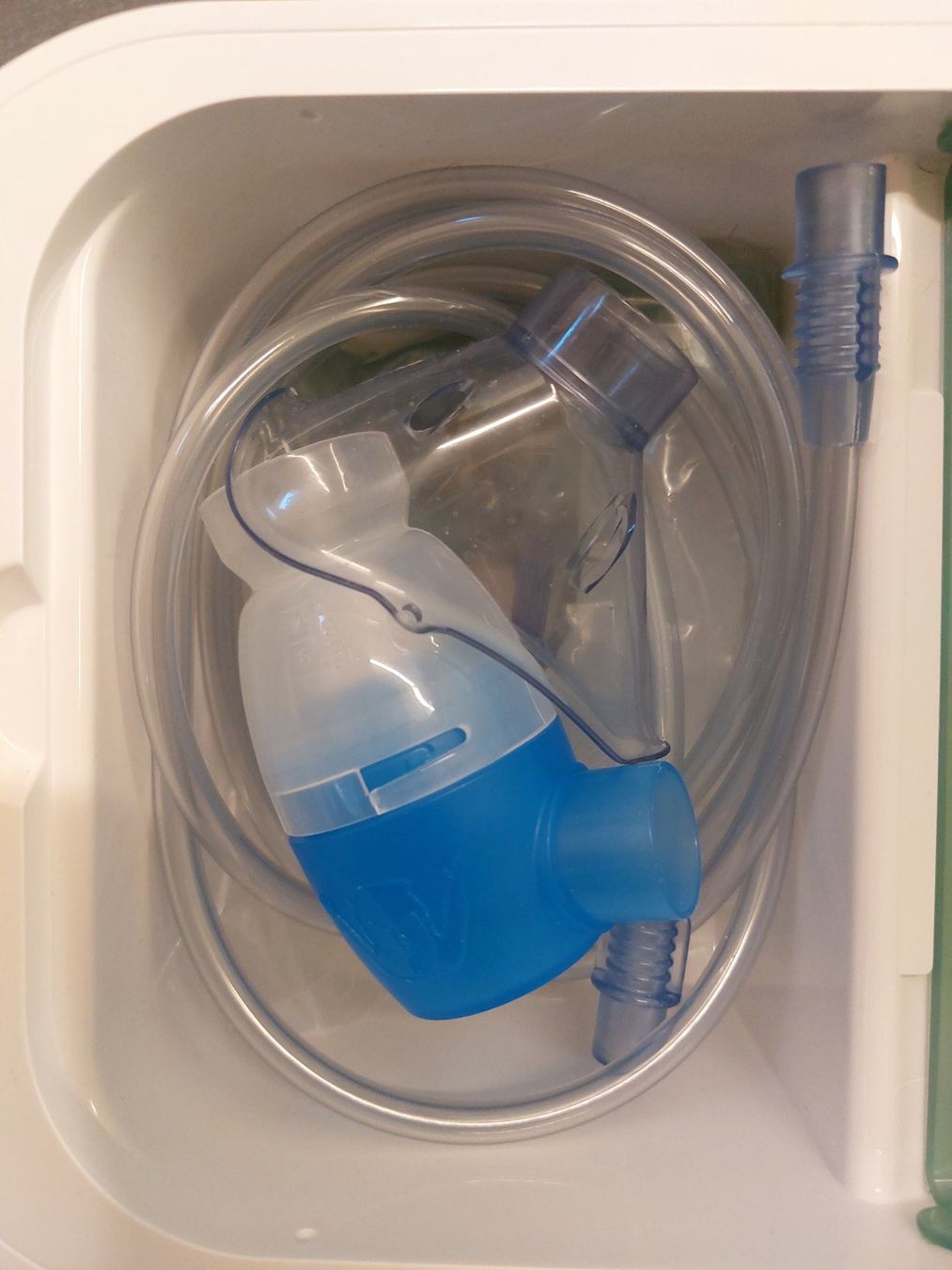 Omron Appareils médicaux: Omron Babyinhaltor – D'occasion à Ziefen par Dr_fritz 2