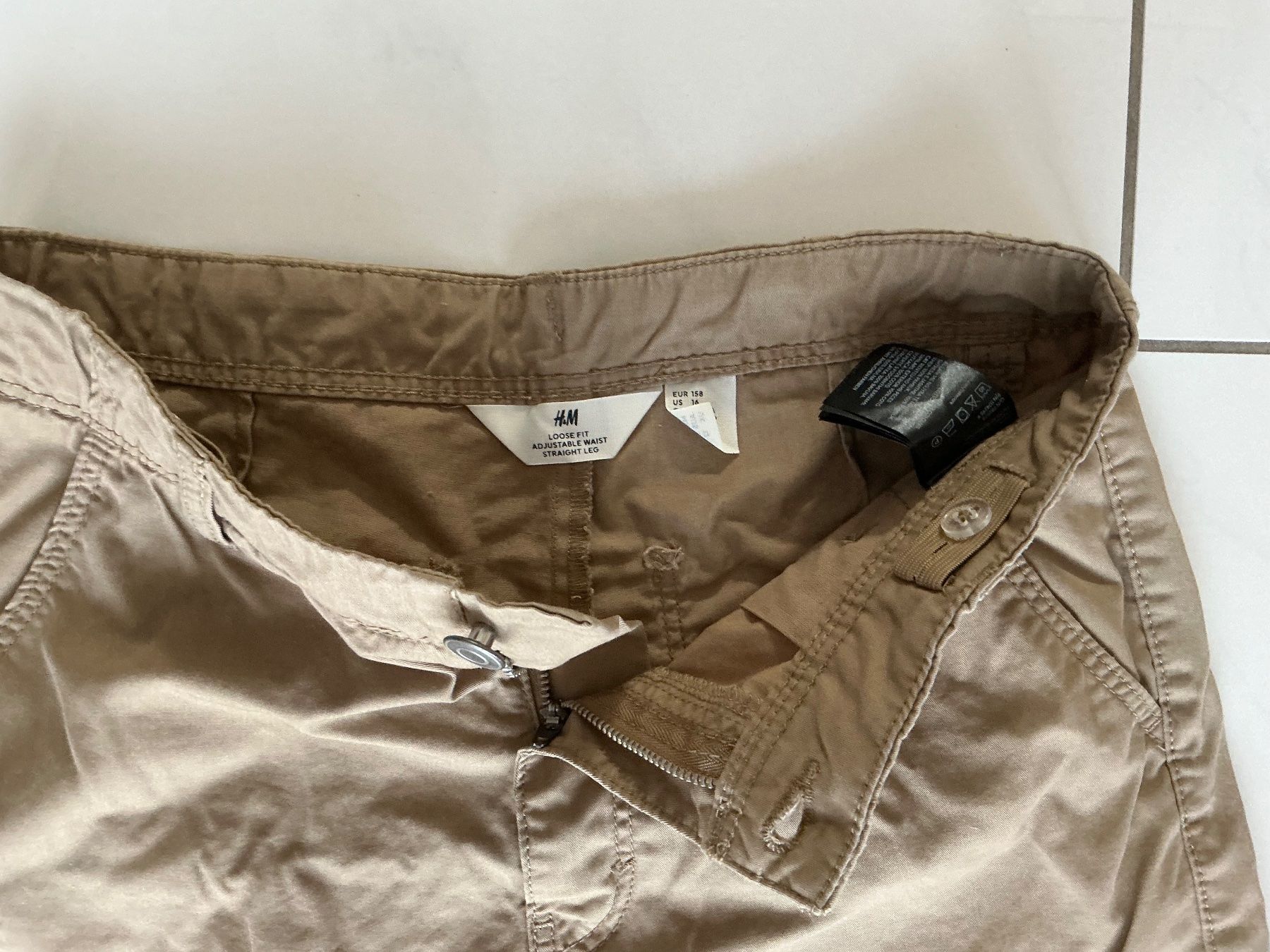 H&M Pantaloni: Cargo Hose Lose Fit Gr.158 H&M – Usato da Biel-Benken BL venduto da Sahra1 1