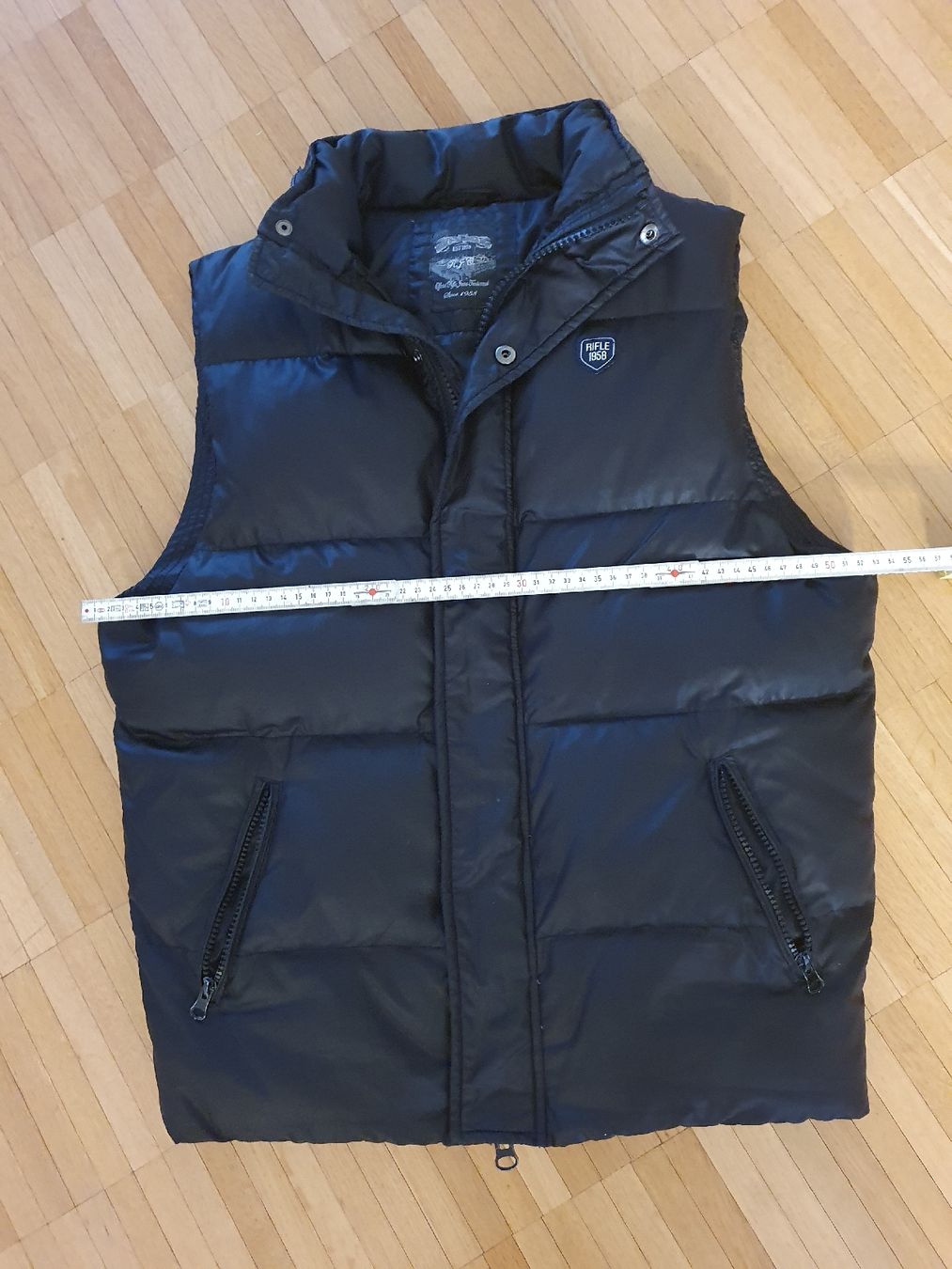 Gilet & Giacche: Rifle Herren Weste schwarz Gr. S – Usato da Laufenburg venduto da megane1959