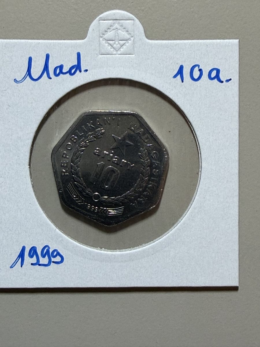 Tutti le monete: Madagascar - 10 ariary - 1999 – Usato da Payerne venduto da Mike1682