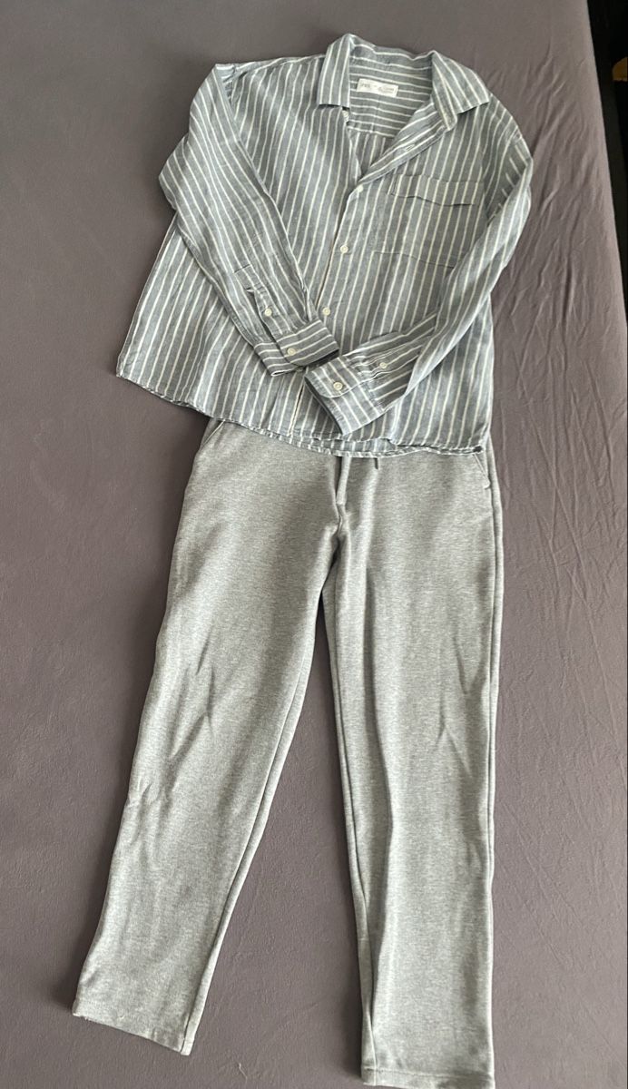 Zara Lotti & Set di vestiti: Ensemble ZARA gr. 9 ans – Nuovo (secondo la descrizione) da Le Noirmont venduto da Chreeba