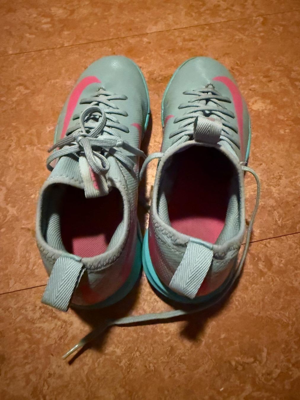 Scarpe da donna: Schuhe – Usato da Flawil venduto da Stella_3 1