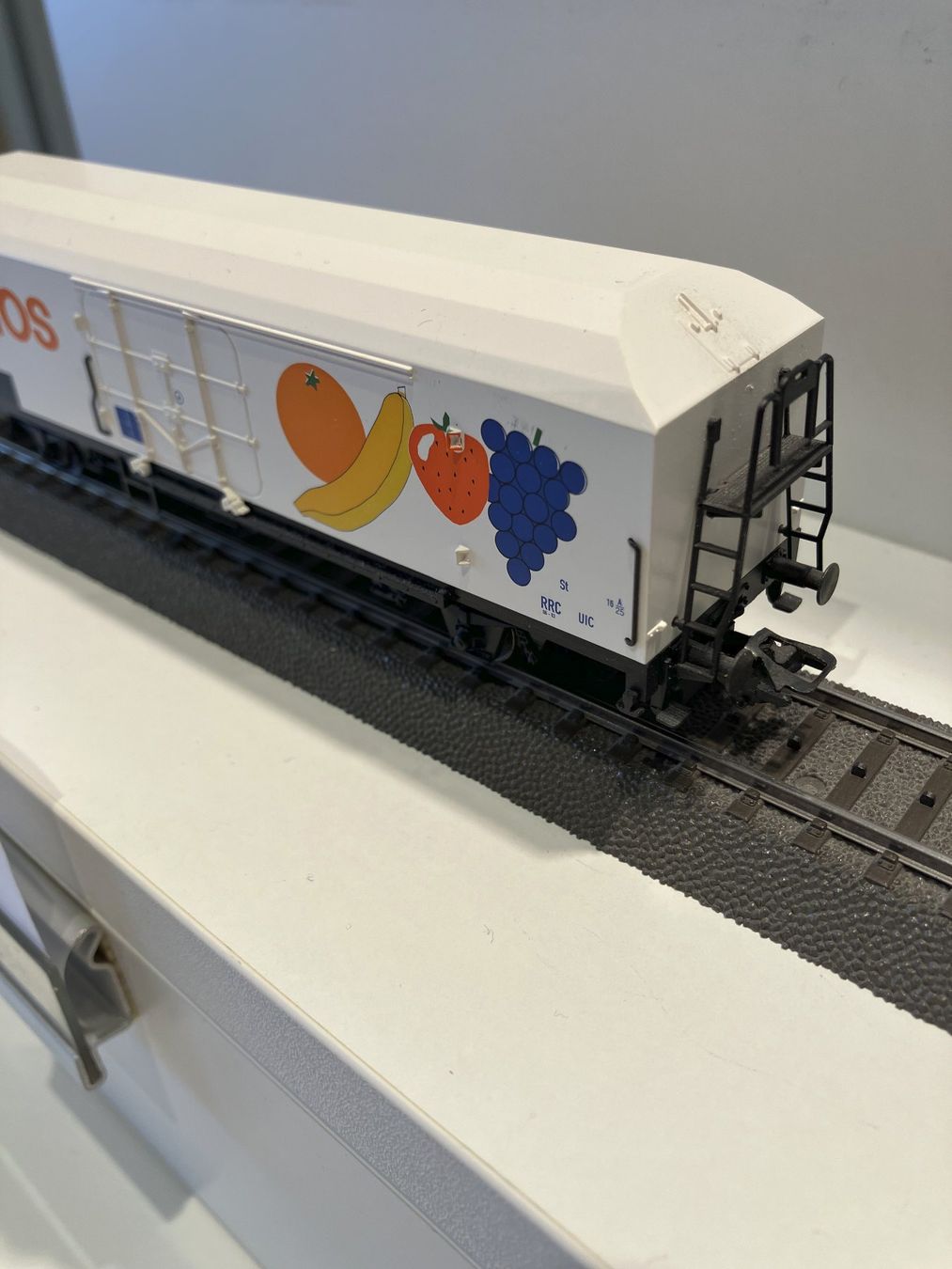 Märklin Modellini di ferrovie: märklin güterwagen "migros" H0 – Usato da solothurn venduto da Lrz74 2