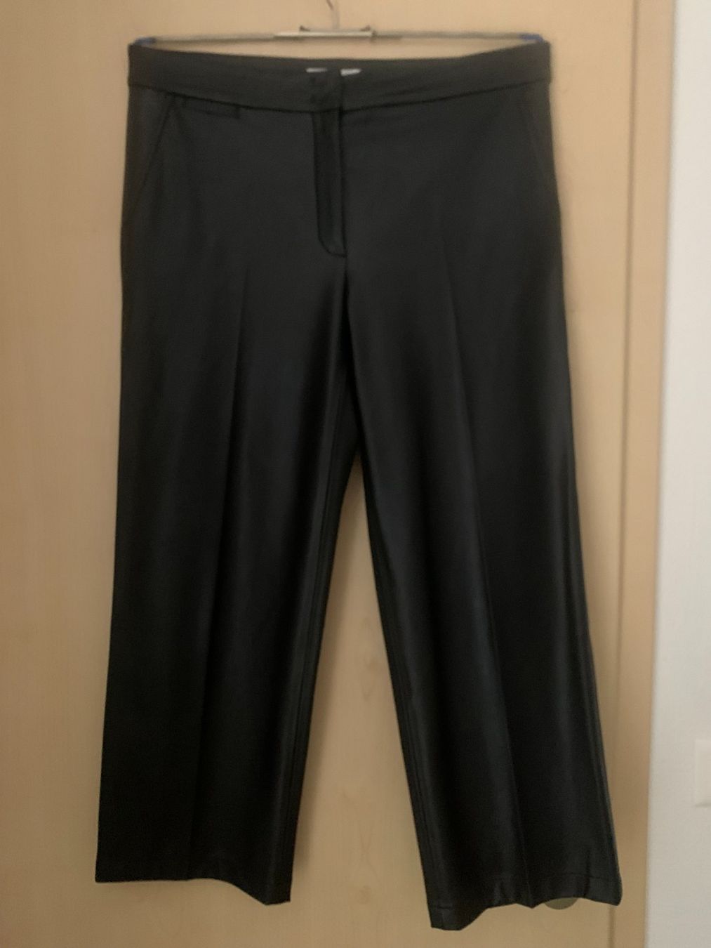 Gerry Weber Pantaloni: Kunstlederhose Gr.40  (GERRY WEBER) – Nuovo (secondo la descrizione) da Azmoos venduto da Verwir64