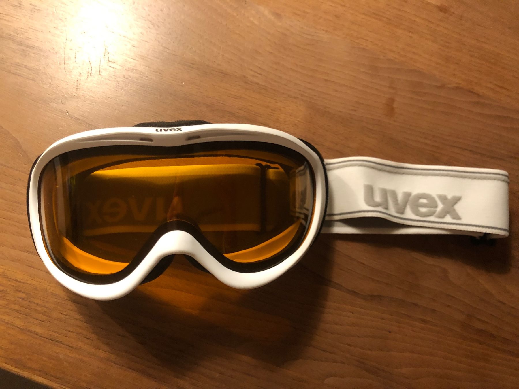 Uvex Occhiali & Lenti: UVEX KINDERSKIBRILLE – Usato da Wattwil venduto da jopara