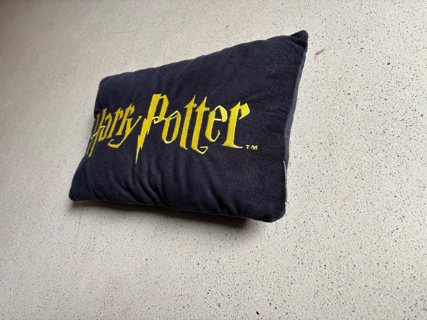 Cuscini: Coussin Harry Potter – Usato da La Tour-de-Peilz venduto da MatthieuB1 1