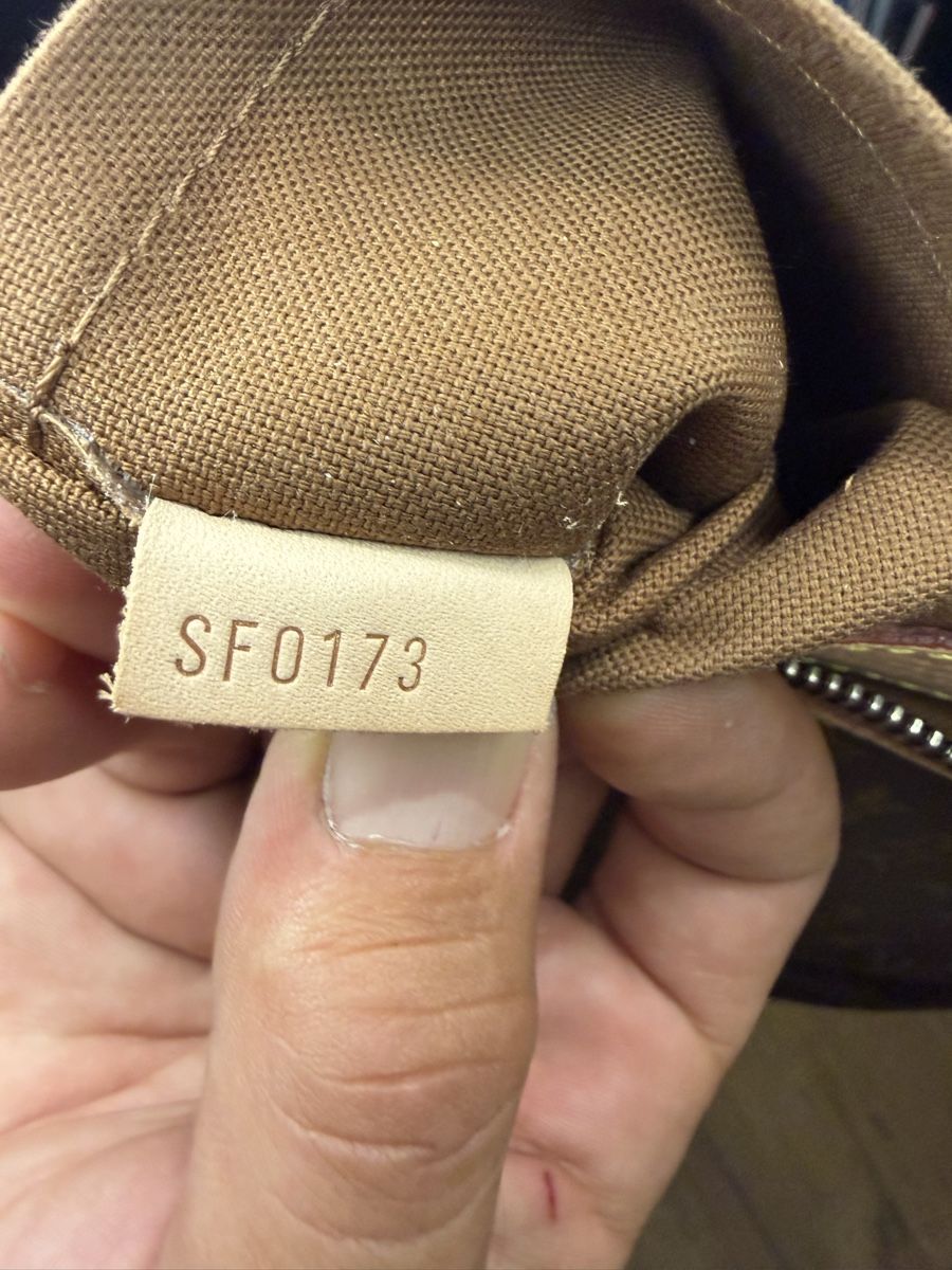 Louis Vuitton Taschen: Sac Louis Vuitton Odéon PM Monogram  – Gebraucht aus Fétigny von lab_6dry 9
