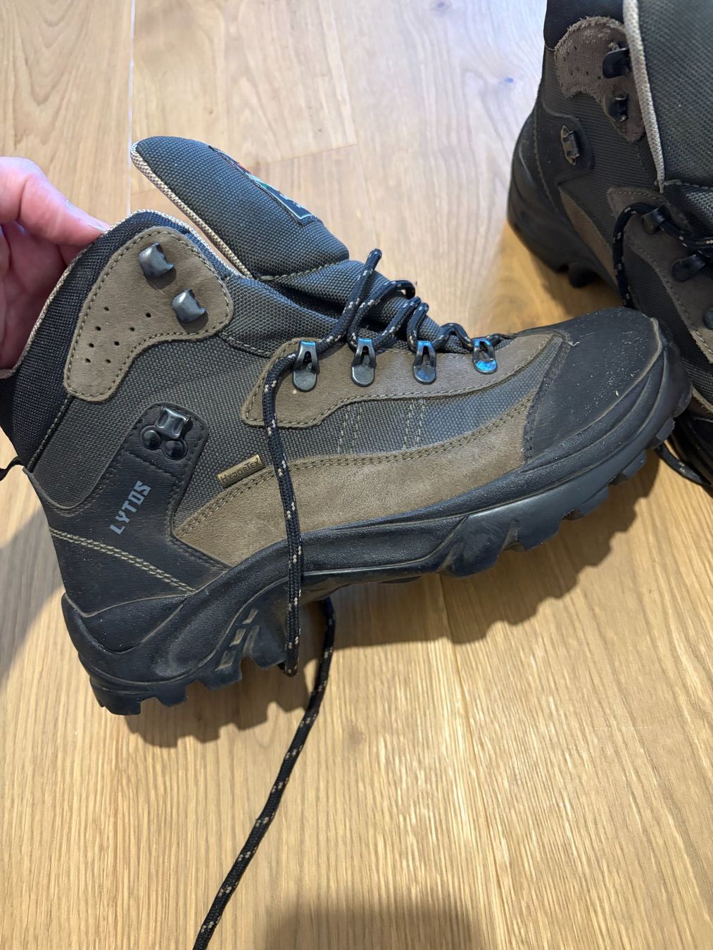 Scarpe da uomo: Grösse 41 Lytos Wanderschuhe – Usato da Siebnen venduto da dar_l2wq 2