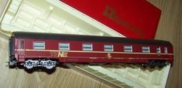 Rivarossi 2942 H0 TEN Schlafwagen MU, UIC, Licht + Figuren